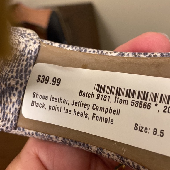 Strap Heels - Picture 3 of 3